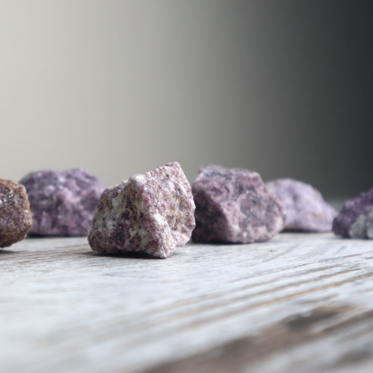 Lepidolite Raw | Calm, Emotional Balance & Soothing Energy
