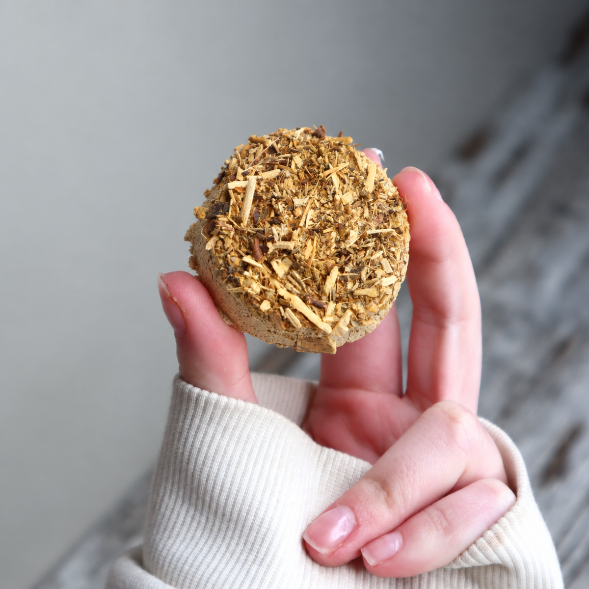 Sagrada Madre Palo Santo Charcoal Discs | Purification, Grounding & Positive Energy