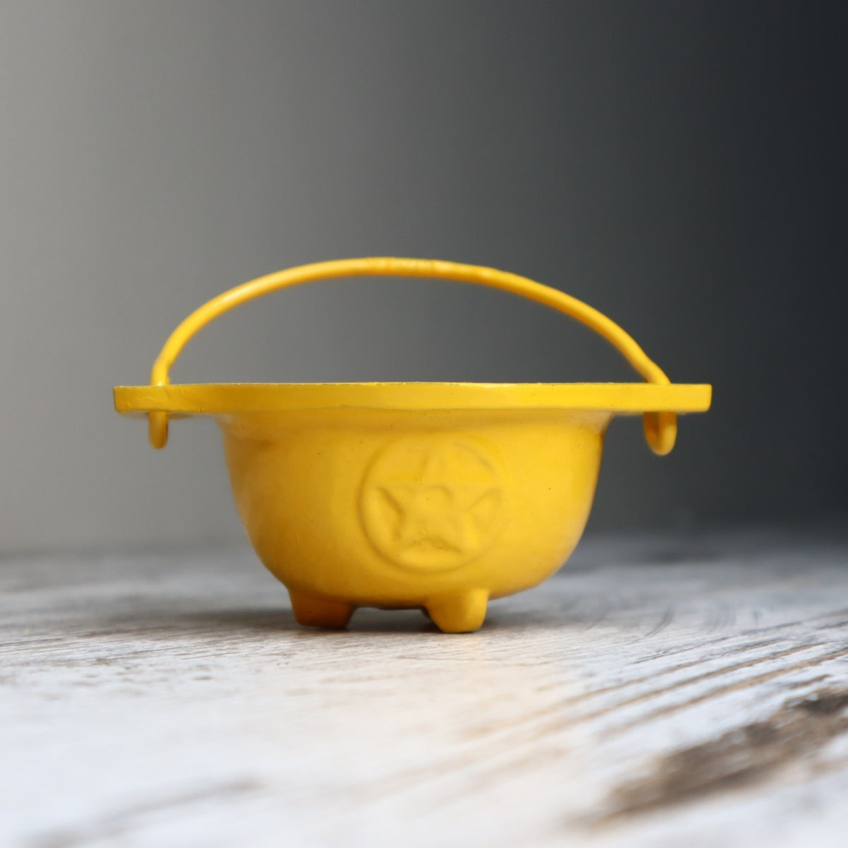 Cast Iron Pentagram Cauldron | Yellow | Rituals, Intention & Altar Magic