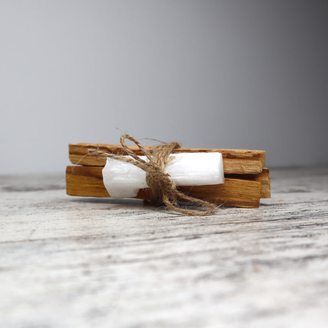 Palo Santo &amp; Selenite Cleansing Bundle | Peace, Clarity &amp; Renewed Energy