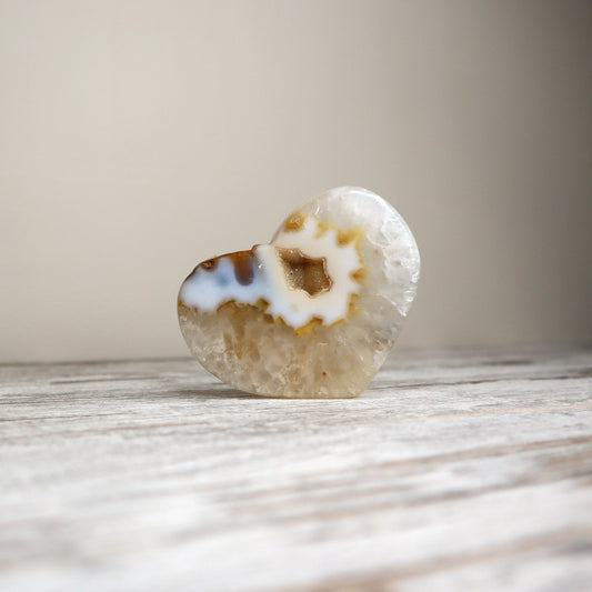 Druzy Agate Heart (237g)