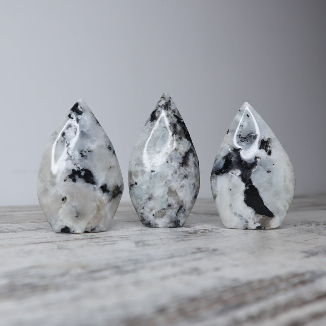 Rainbow Moonstone Teardrop | Intuition, Emotional Balance &amp; Divine Guidance