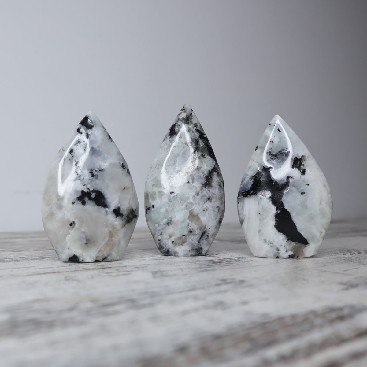 Rainbow Moonstone Teardrop | Intuition, Emotional Balance &amp; Divine Guidance