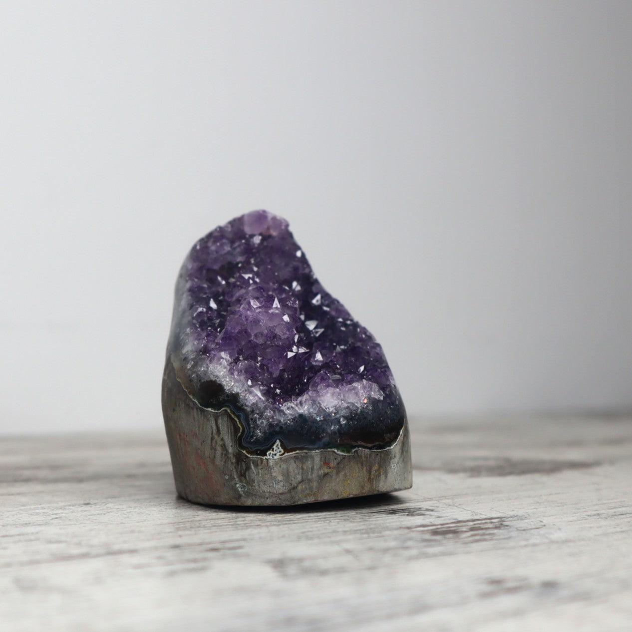 Amethyst Cave (261g)