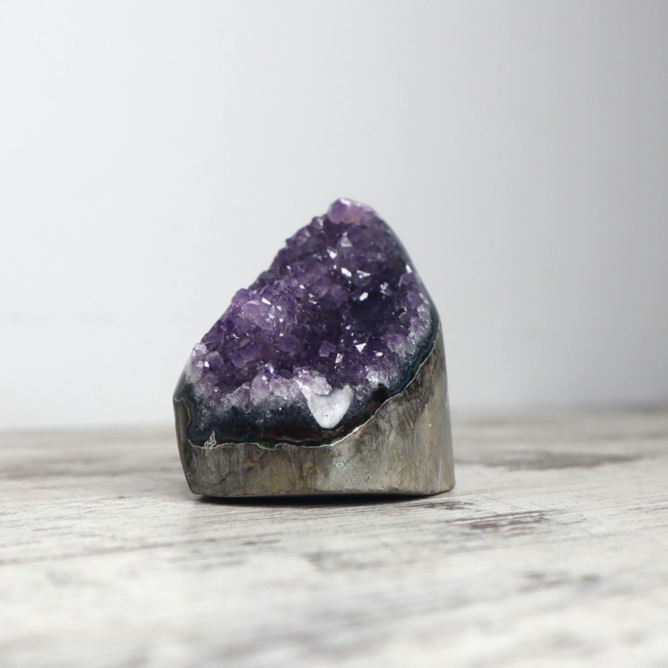 Amethyst Cave (261g)