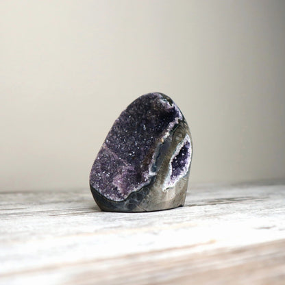 Amethyst Cave (335g)