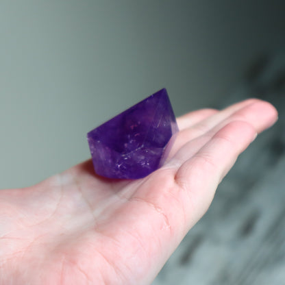 Amethyst Mini Freeform | Calm, Intuition &amp; Spiritual Connection