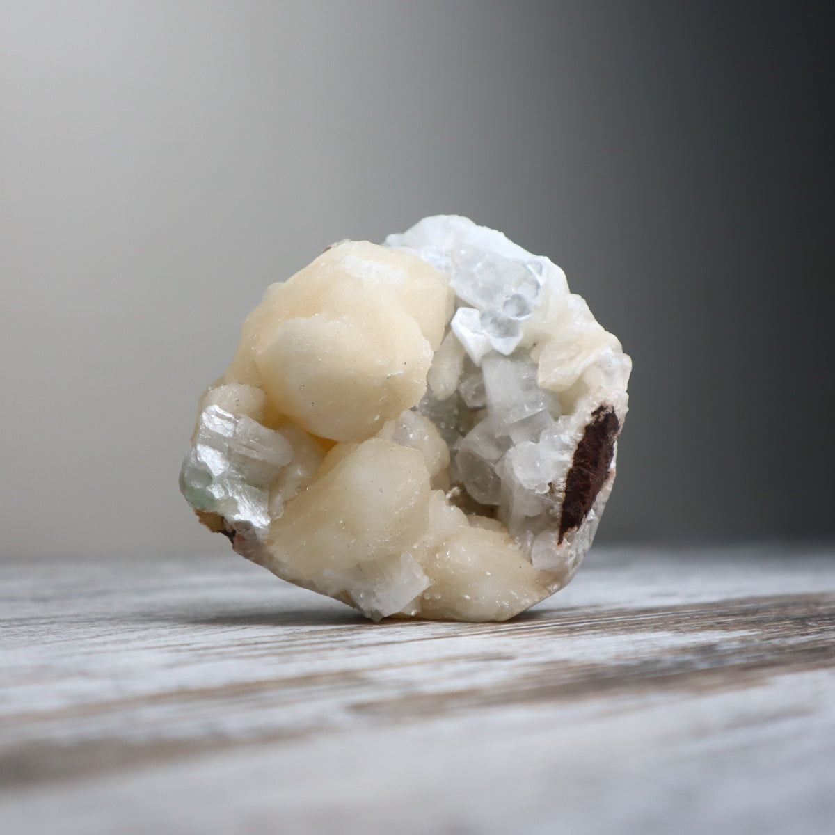 Apophyllite &amp; Stilbite Cluster | Peace, Intuition &amp; Inner Guidance