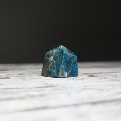 Blue Apatite Freeform | Clarity, Motivation & Inspired Action