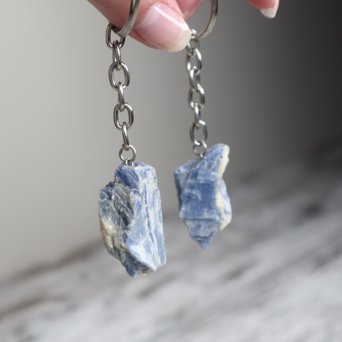 Blue Kyanite Keychain | Clarity, Communication &amp; Alignment