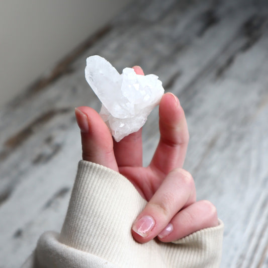 Clear Quartz Mini Cluster | Clarity, Amplification & Alignment