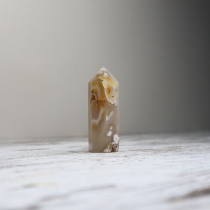 Flower Agate Point | Confidence, Dreams & New Beginnings