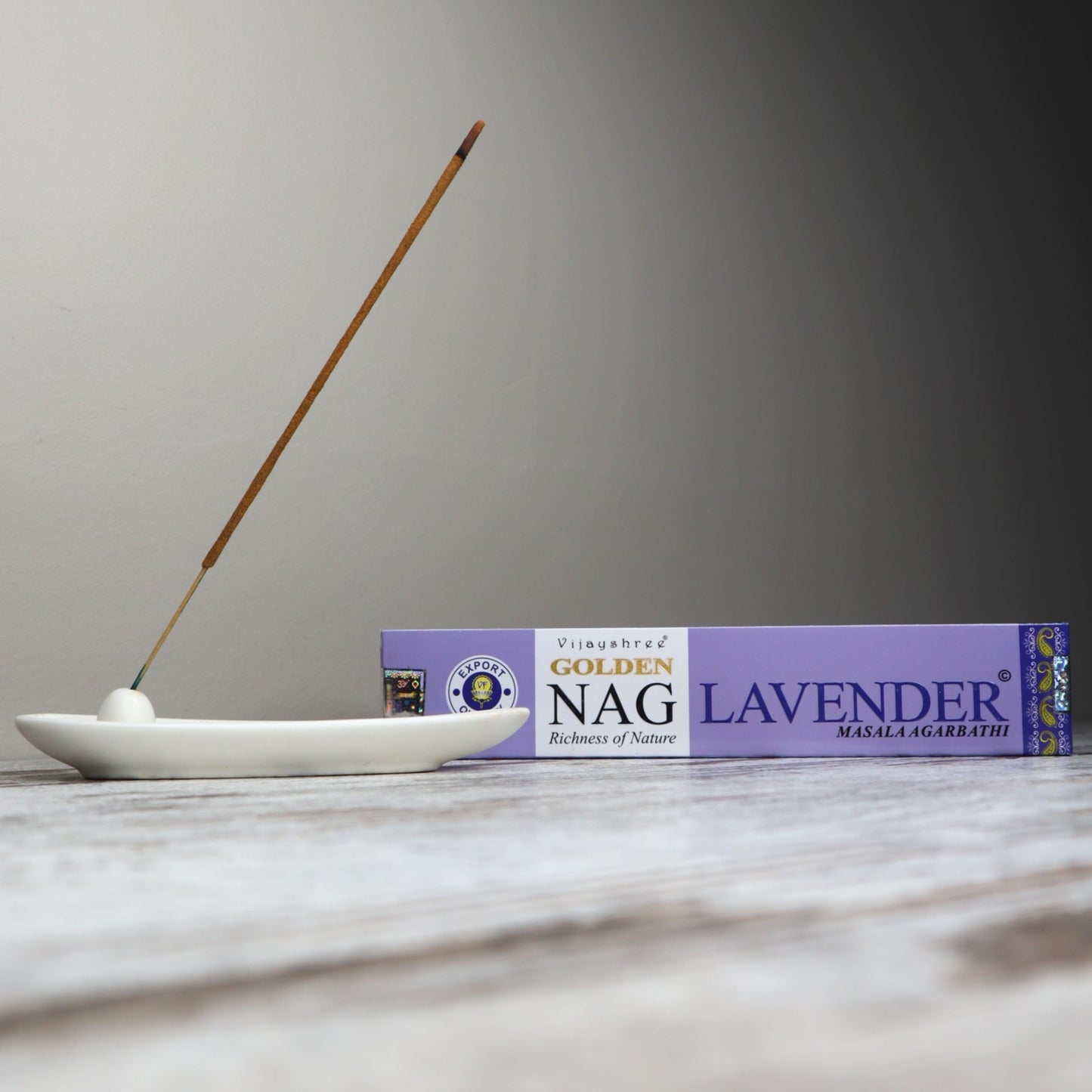 Golden Nag LAVENDER Incense