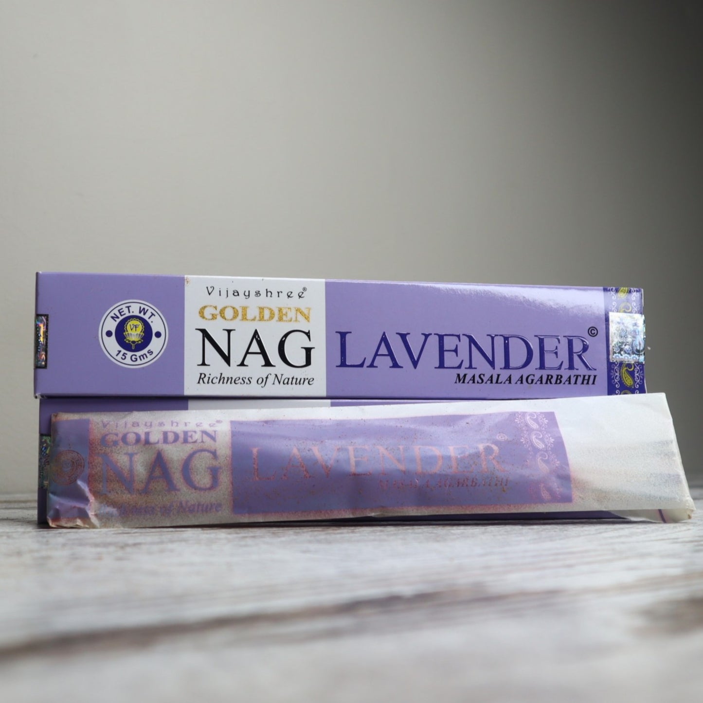 Golden Nag LAVENDER Incense