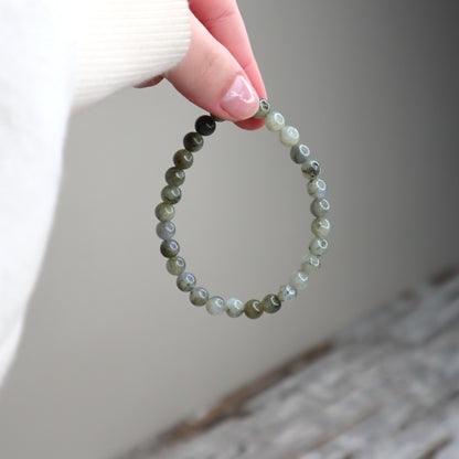 Labradorite Bead Bracelet | 6mm | Transformation, Intuition & Protection