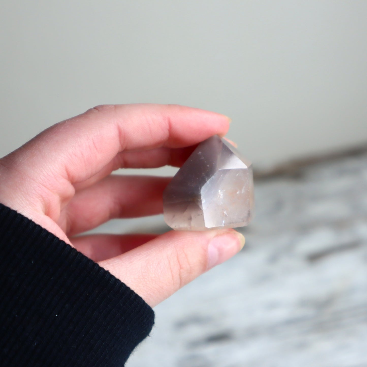 Lithium Quartz Mini Freeform | Emotional Comfort, Inner Calm & Gentle Strength