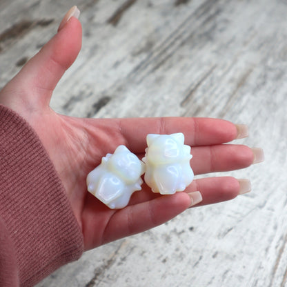 Opalite Nine-Tailed Fox Mini Carving | Intuition, Magic & New Possibilities