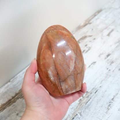 Peach Moonstone Freeform | Divine Feminine, Emotional Balance & New Beginnings
