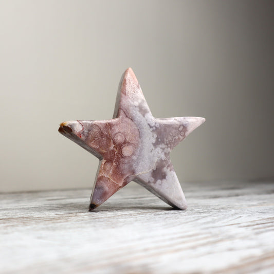 Pink Amethyst Star Carving | Emotional Flow, Calm & Gentle Release