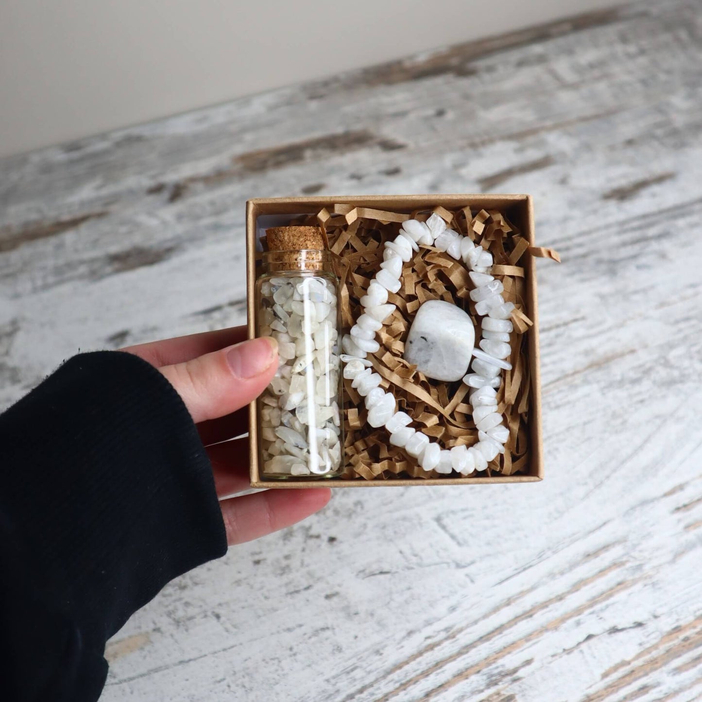 'Good Vibes' Chip Gift Box | Rainbow Moonstone