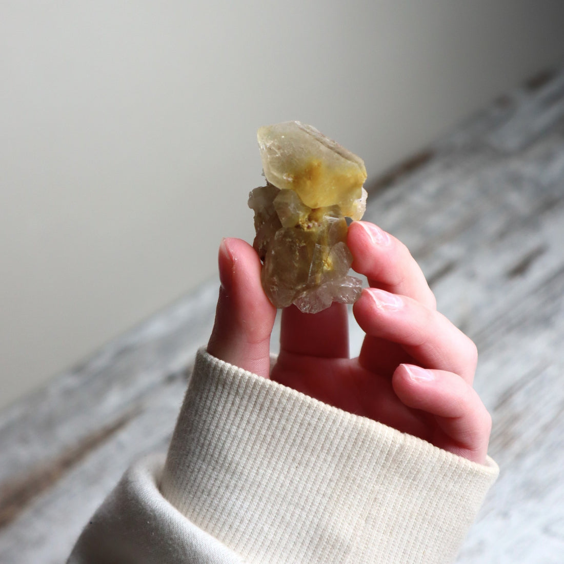 Golden Rutilated Quartz Raw | Abundance, Illumination &amp; Empowerment