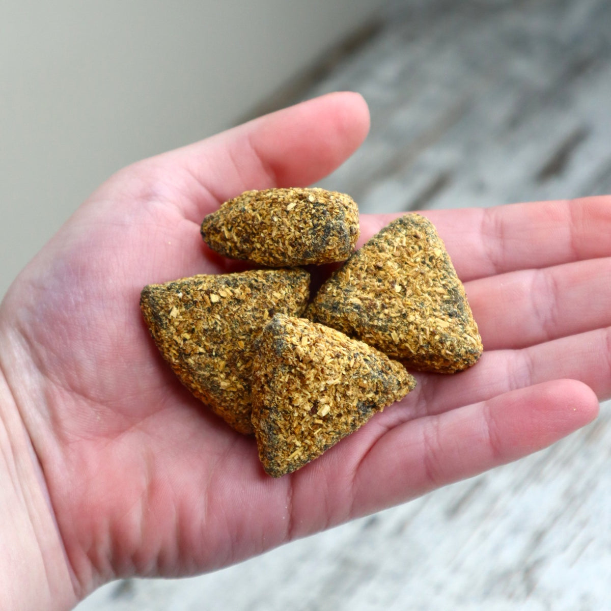 Sagrada Madre Sacred Geometry Incense Triangles | Palo Santo + Myrrh | Purification, Cleansing &amp; Protection