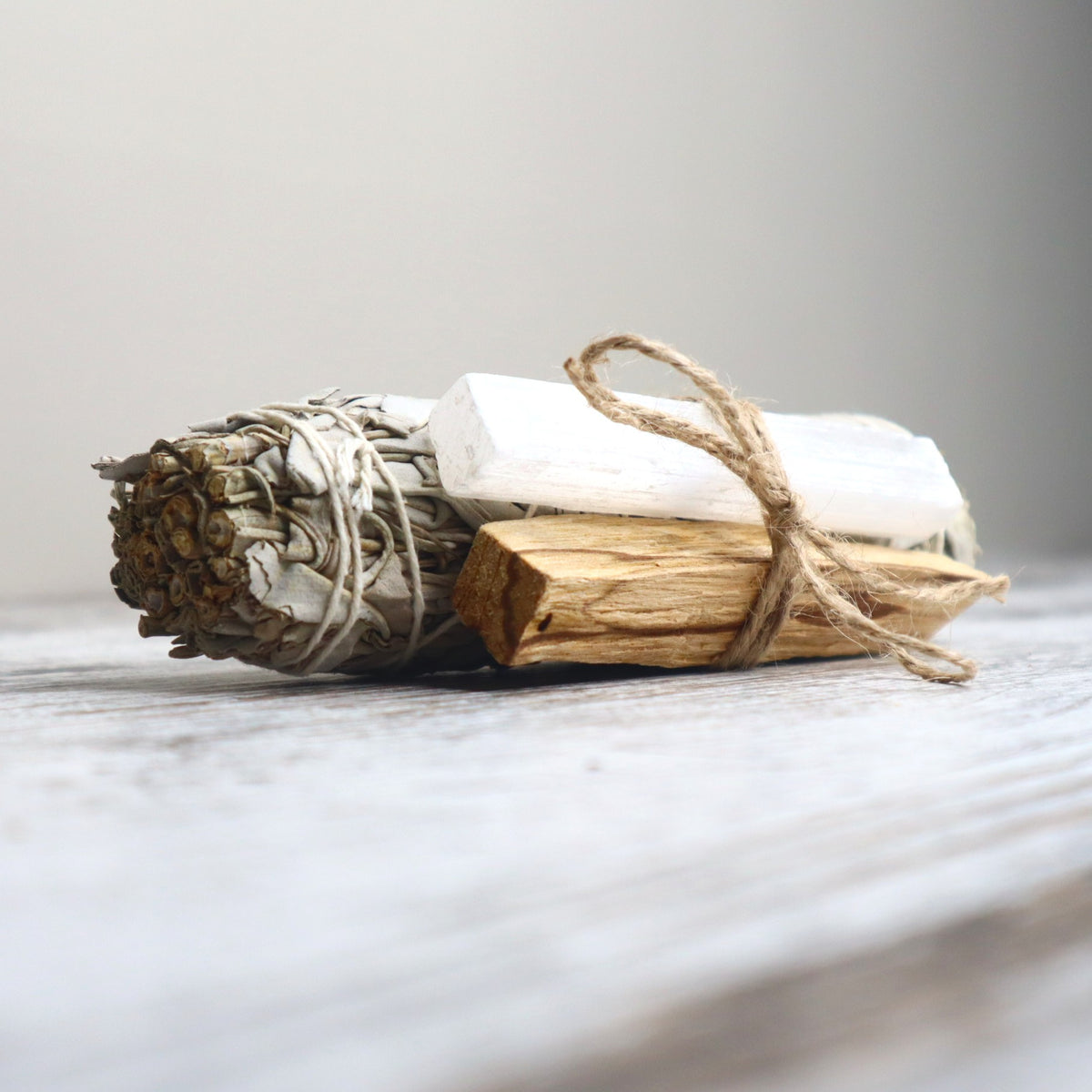 Cleansing Ritual Bundle | Sage, Palo Santo &amp; Selenite