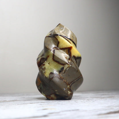 Septarian Flame | Grounded Confidence, Ancient Strength & Inner Voice