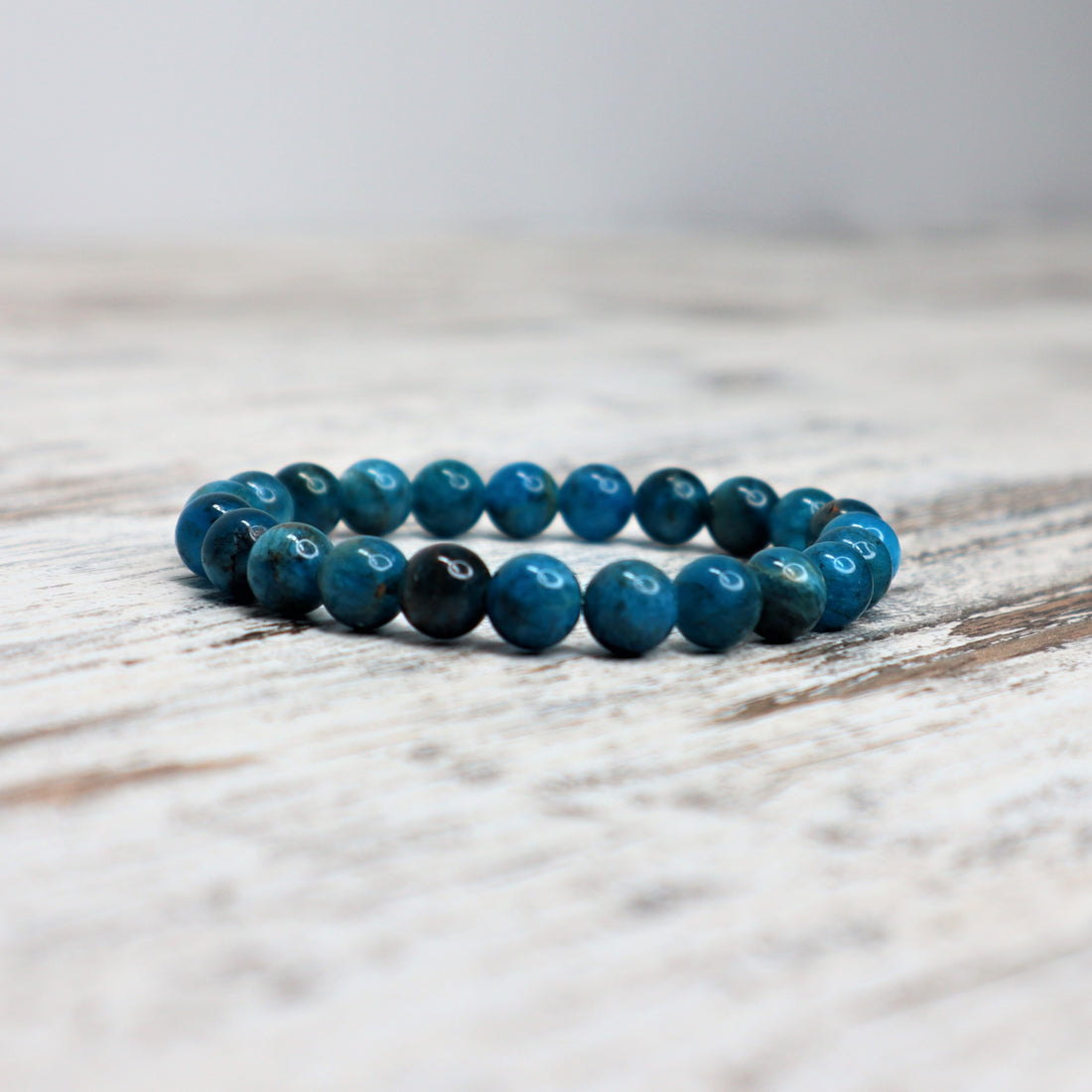 Blue Apatite Bead Bracelet | 8mm | Motivation, Clarity &amp; Inspired Communication
