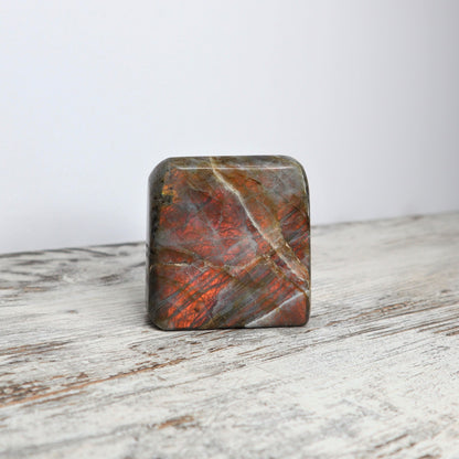 Labradorite Freeform | Transformation, Intuition & Protection